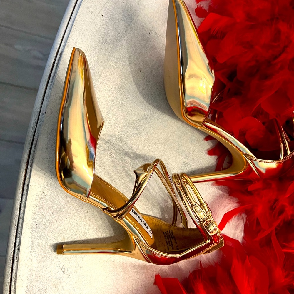 Steve Madden Metallic Pumps 7.5 Lightly worn - Picture 2 of 3